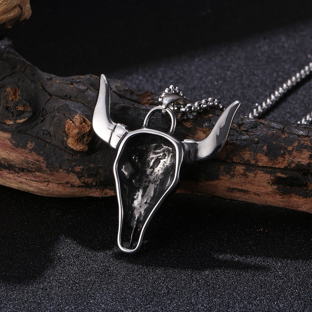 Retro Bull Head Titanium Steel Pendant Horn Necklace